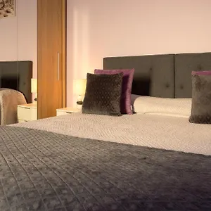 Village Center One Bedroom Apartment